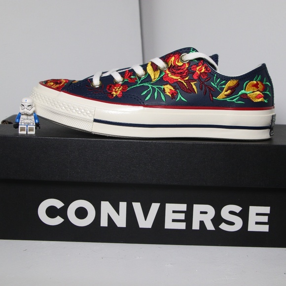 Converse Shoes - Converse Flowers / Navy Leather All Star Low Tops